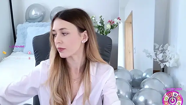 Sophie Enzo online show from 20, 3, 2025