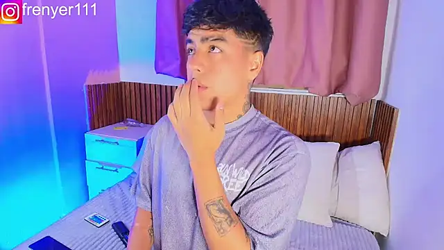 Snapshot of kiing_azahell chatting on 18, 2, 2026 kiing azahell online show from 18, 2, 2026