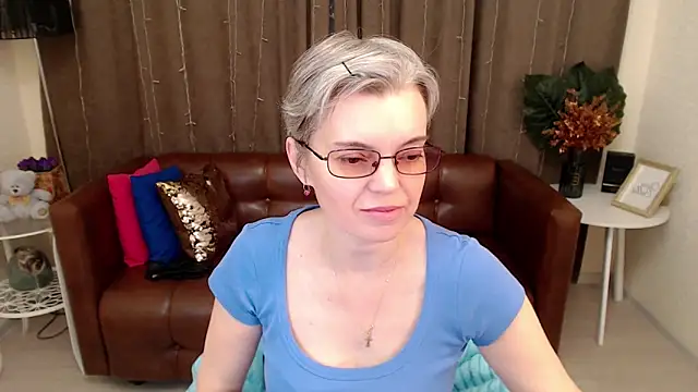 Cutie Erikaa1 online show from 27, 2, 2025