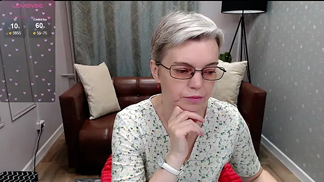 Cutie Erikaa1 online show from 17, 10, 2025