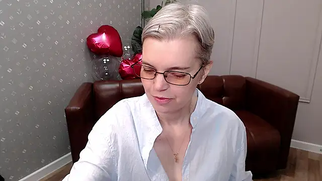 Cutie Erikaa1 online show from 19, 2, 2026