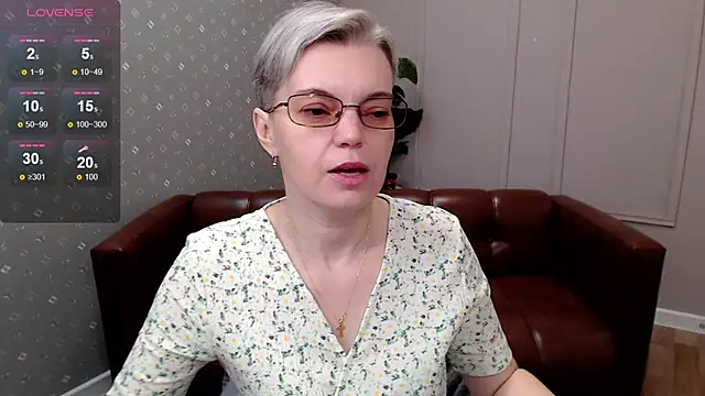 Cutie Erikaa1 online show from 3, 4, 2026