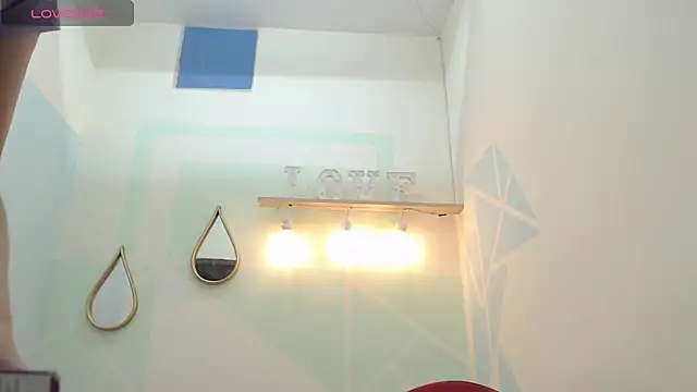 Mia-kalinfa online show from 21, 3, 2025