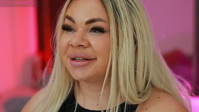 MissLilaa online show from 22, 2, 2025