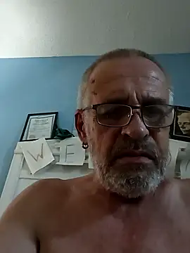 geilerschwanz64 online show from 28, 12, 2024