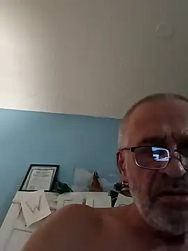 geilerschwanz64 online show from 29, 1, 2025