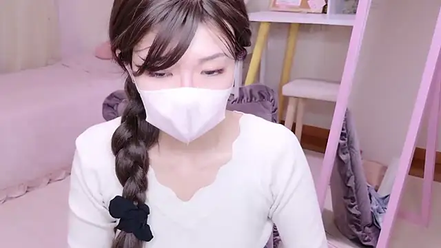 Snapshot of NAMI_s2 chatting on 16, 9, 2025 NAMI s2 online show from 16, 9, 2025