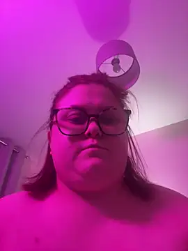 Snapshot of Tallulah-mae-xoxox chatting on 8, 2, 2025 Tallulah-mae-xoxox online show from 8, 2, 2025