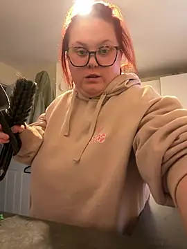 Snapshot of Tallulah-mae-xoxox chatting on 18, 2, 2025 Tallulah-mae-xoxox online show from 18, 2, 2025