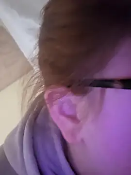 Snapshot of Tallulah-mae-xoxox chatting on 29, 11, 2025 Tallulah-mae-xoxox online show from 29, 11, 2025