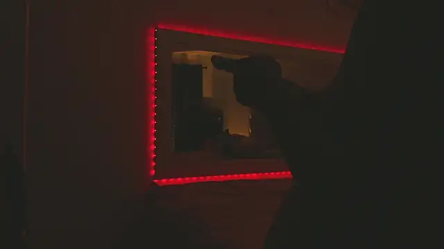 Scarlett grand online show from 31, 1, 2025