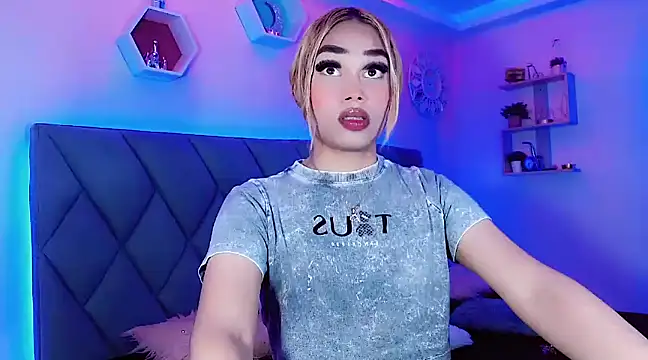 Hallyhott online show from 16, 12, 2024