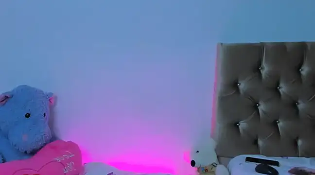 StassieBell online show from 13, 2, 2025