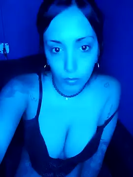 shishiii 11 online show from 18, 12, 2024