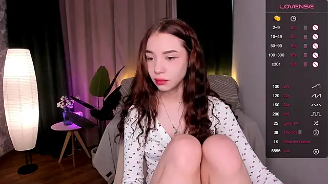 MilliBrown  online show from 2, 2, 2025