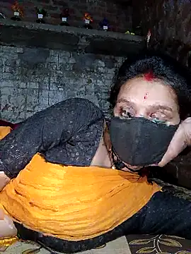 Hoty girl 143 online show from 23, 4, 2026