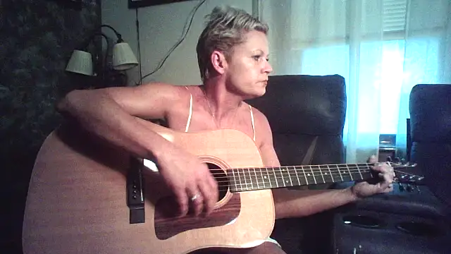 jadegilf1 online show from 22, 5, 2026