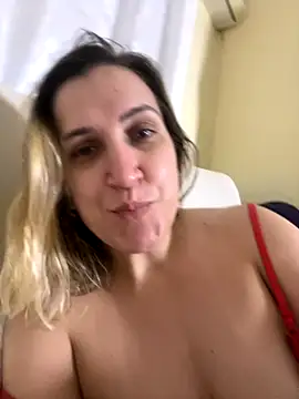 Snapshot of Bia_sexynovaes chatting on 30, 10, 2025 Bia sexynovaes online show from 30, 10, 2025