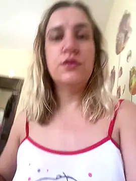 Snapshot of Bia_sexynovaes chatting on 21, 12, 2025 Bia sexynovaes online show from 21, 12, 2025