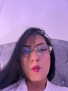 Snapshot of missycanoo chatting on 25, 6, 2026 missycanoo online show from 25, 6, 2026