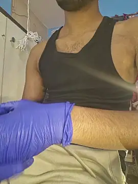 KissesBoyAD online show from 6, 3, 2026