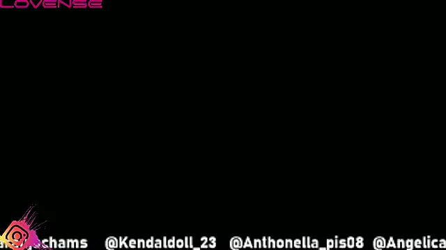 Snapshot of hotexoticbrunettes_24cm chatting on 30, 9, 2025 hotexoticbrunettes 24cm online show from 30, 9, 2025