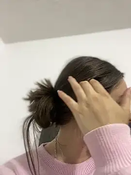 imlindapink online show from 11, 3, 2025