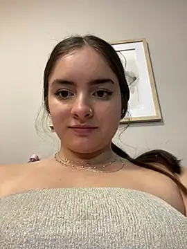 imlindapink online show from 11, 3, 2025