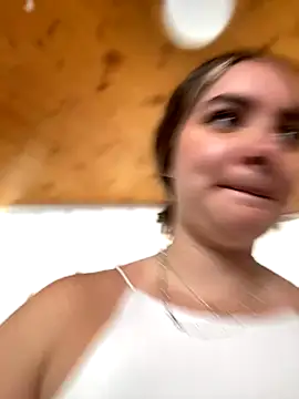 imlindapink online show from 5, 10, 2025