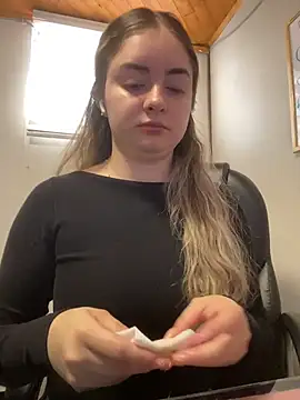 imlindapink online show from 6, 6, 2026