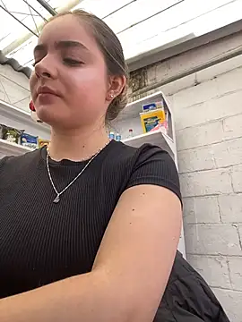 imlindapink online show from 25, 7, 2026