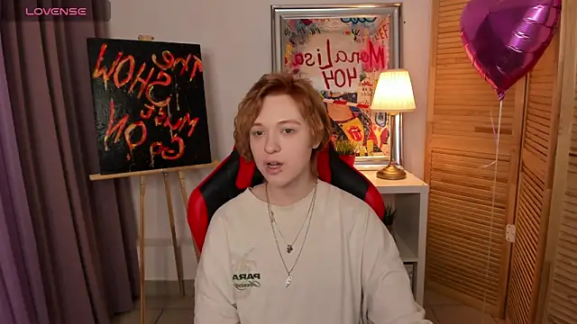 fiamoory online show from 8, 3, 2025