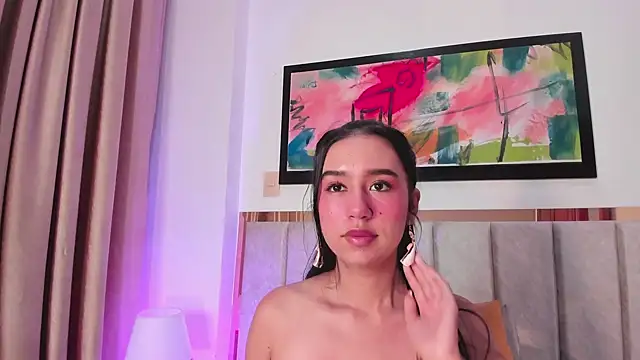 LaraGoldd online show from 20, 12, 2024