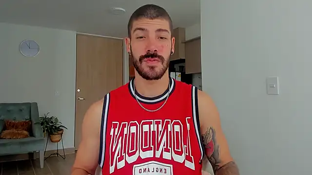 Guyinthemountain online show from 10, 2, 2025