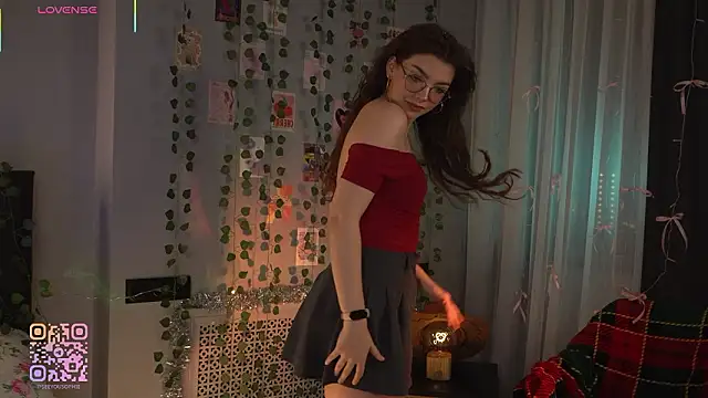 Snapshot of FlairEdgin chatting on 12, 2, 2026 FlairEdgin online show from 12, 2, 2026