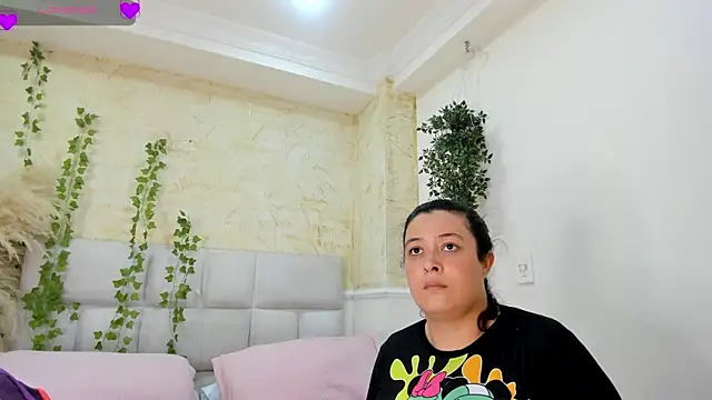 JulietaKane online show from 26, 6, 2026