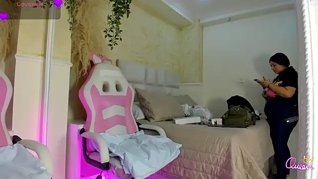 JulietaKane online show from 24, 7, 2026