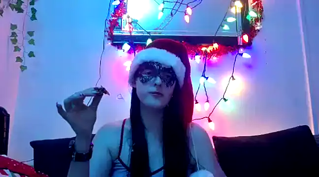 LexiSnowUK online show from 8, 12, 2024