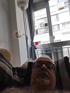 Satiro Sevilla online show from 8, 10, 2025