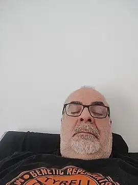 Satiro Sevilla online show from 21, 4, 2026