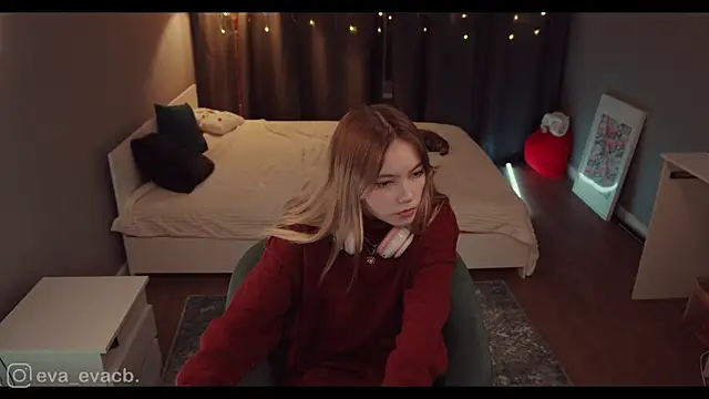 norakisses online show from 27, 1, 2025