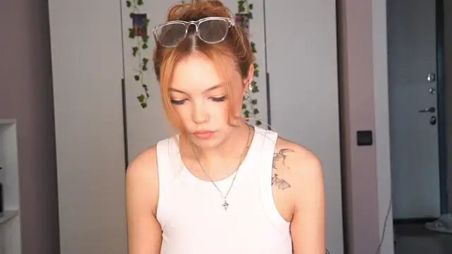 norakisses online show from 23, 7, 2026