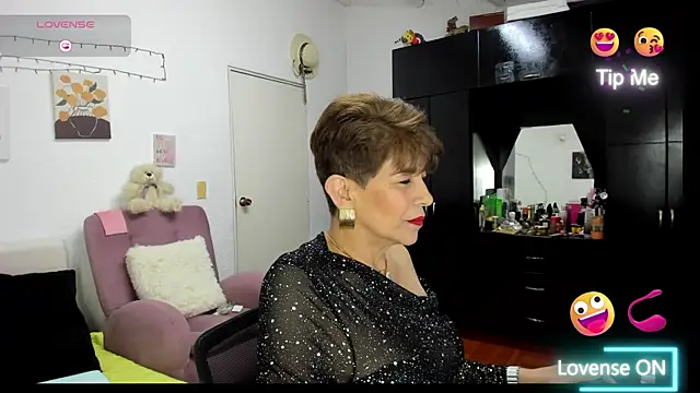 Angelina Stone 65 online show from 28, 11, 2025