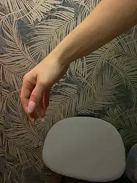 BlueEyesCarole online show from 17, 12, 2024