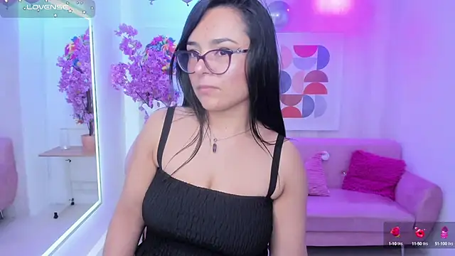 Tiara rr online show from 22, 9, 2025