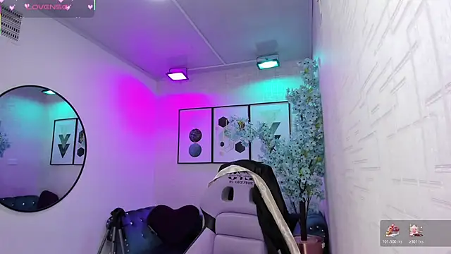 Tiara rr online show from 24, 4, 2026