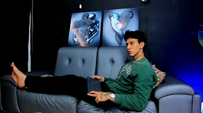 JUSTIN FULLER1 online show from 5, 12, 2024