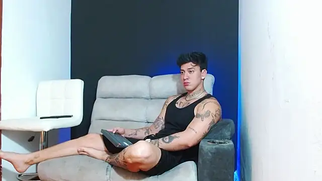 JUSTIN FULLER1 online show from 7, 3, 2026