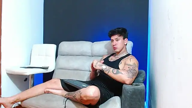 JUSTIN FULLER1 online show from 29, 4, 2026