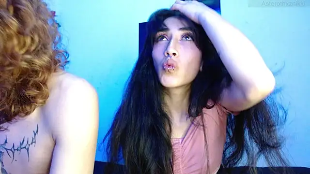 Asterothxznikki online show from 6, 3, 2025